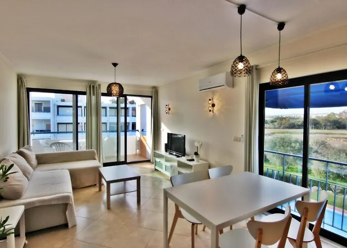 Pe Do - - Pool Holiday home *